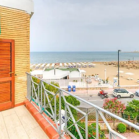 Vela Velo Club 3* Vieste